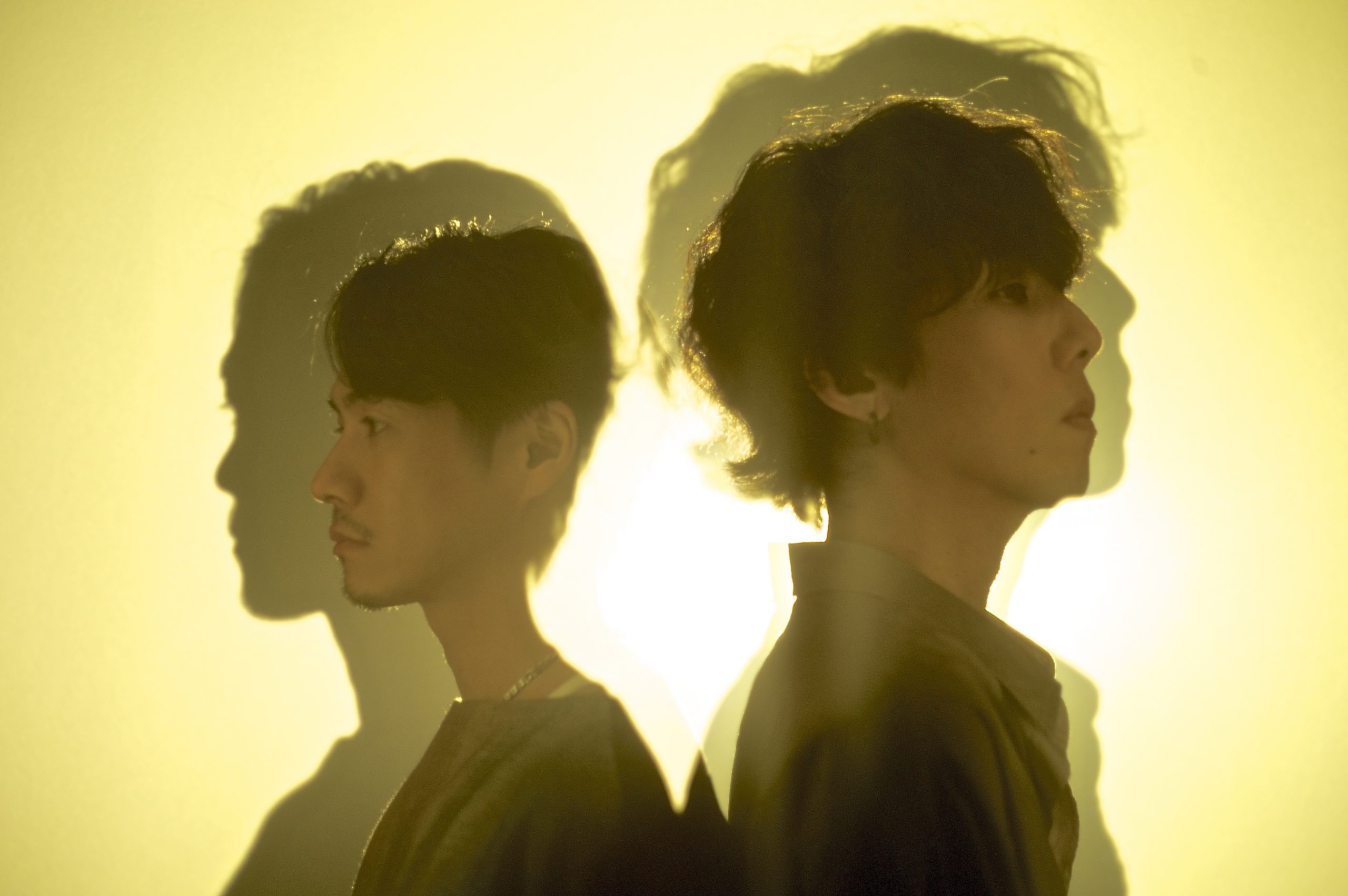 BIO | RADWIMPS OFFICIAL SITE
